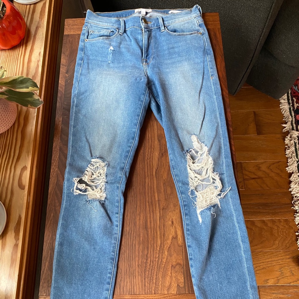 FRAME Le Skinny de Jeanne Ripped Crop Skinny Jeans